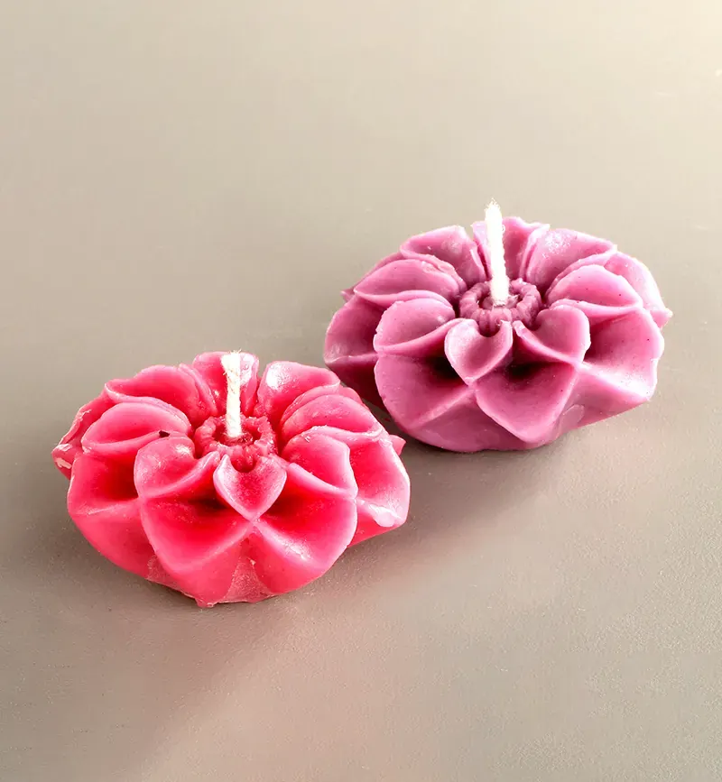 Flower Candle (Made with Natural Bees Wax)